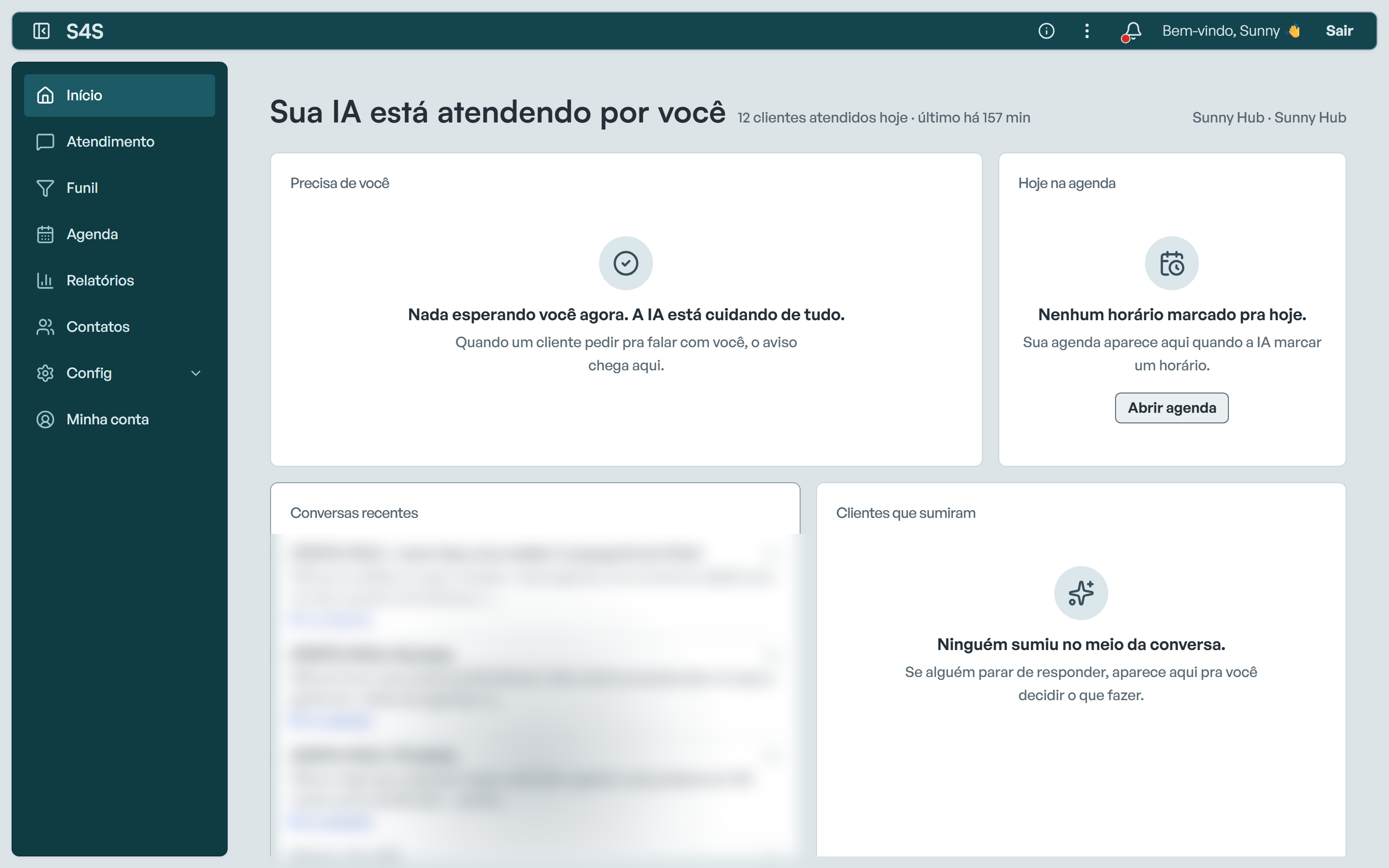 Tela de Início da UpToAI: aviso de que a IA está cuidando de tudo, agenda do dia e clientes que sumiram